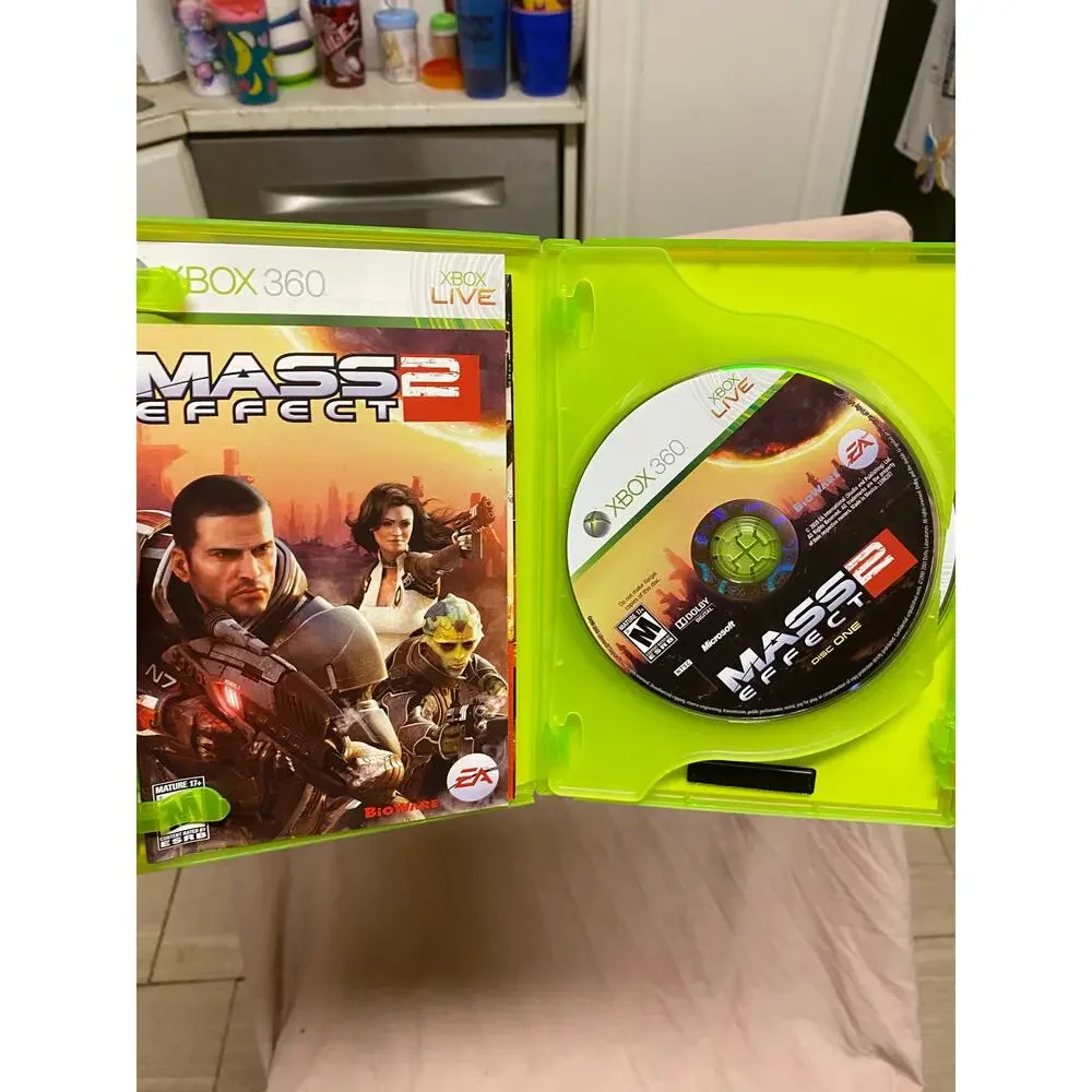 Mass Effect 2 ( Microsoft Xbox 360 ) CIB